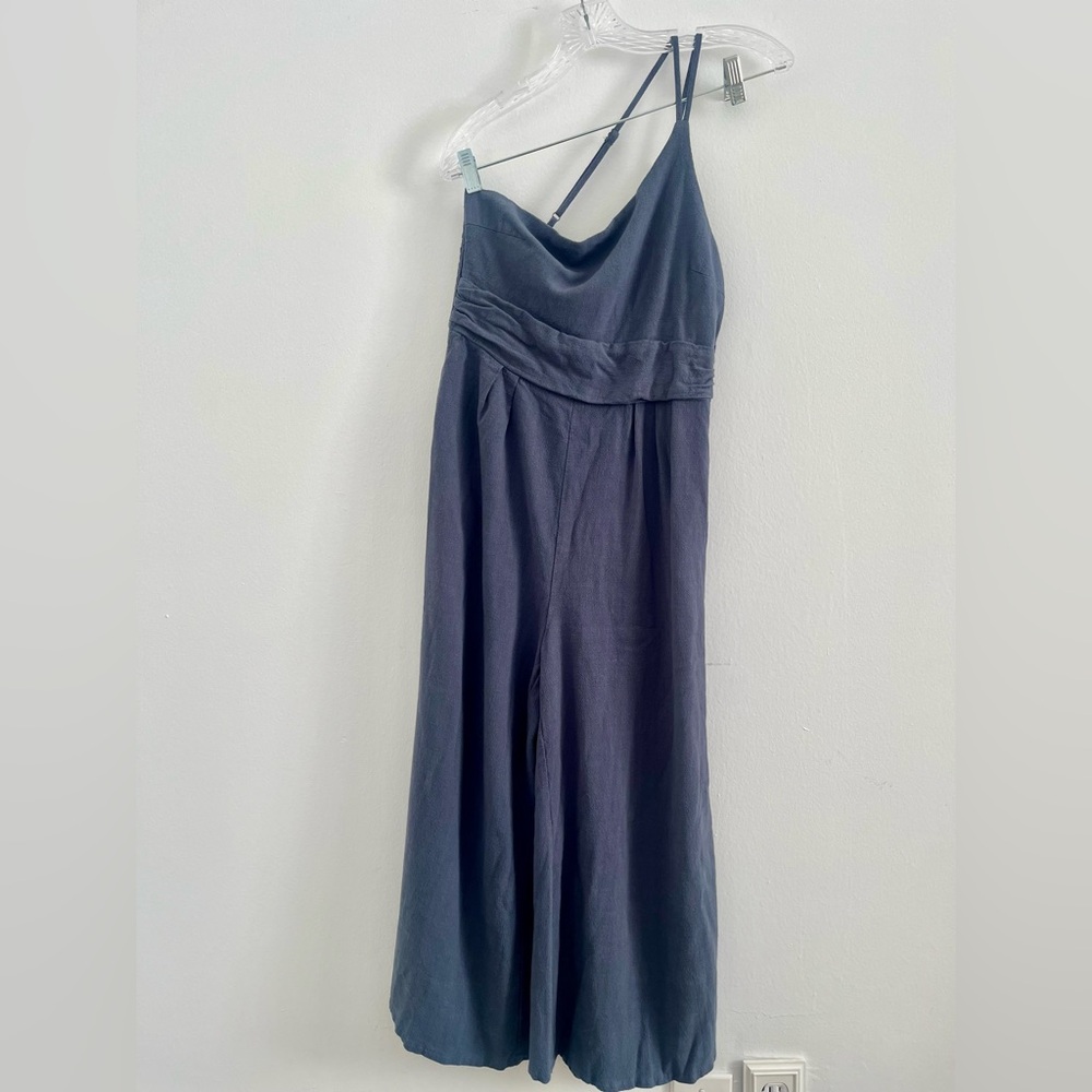 Pretty Garden One Shoulder Strap Smocked Back Jumpsuit Size M Linen Blends Trave